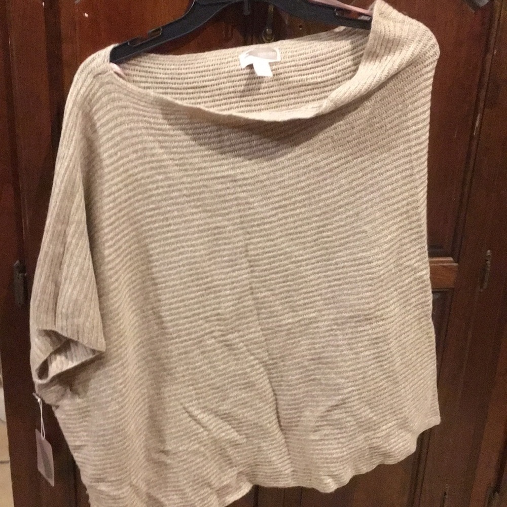 One sleeve poncho